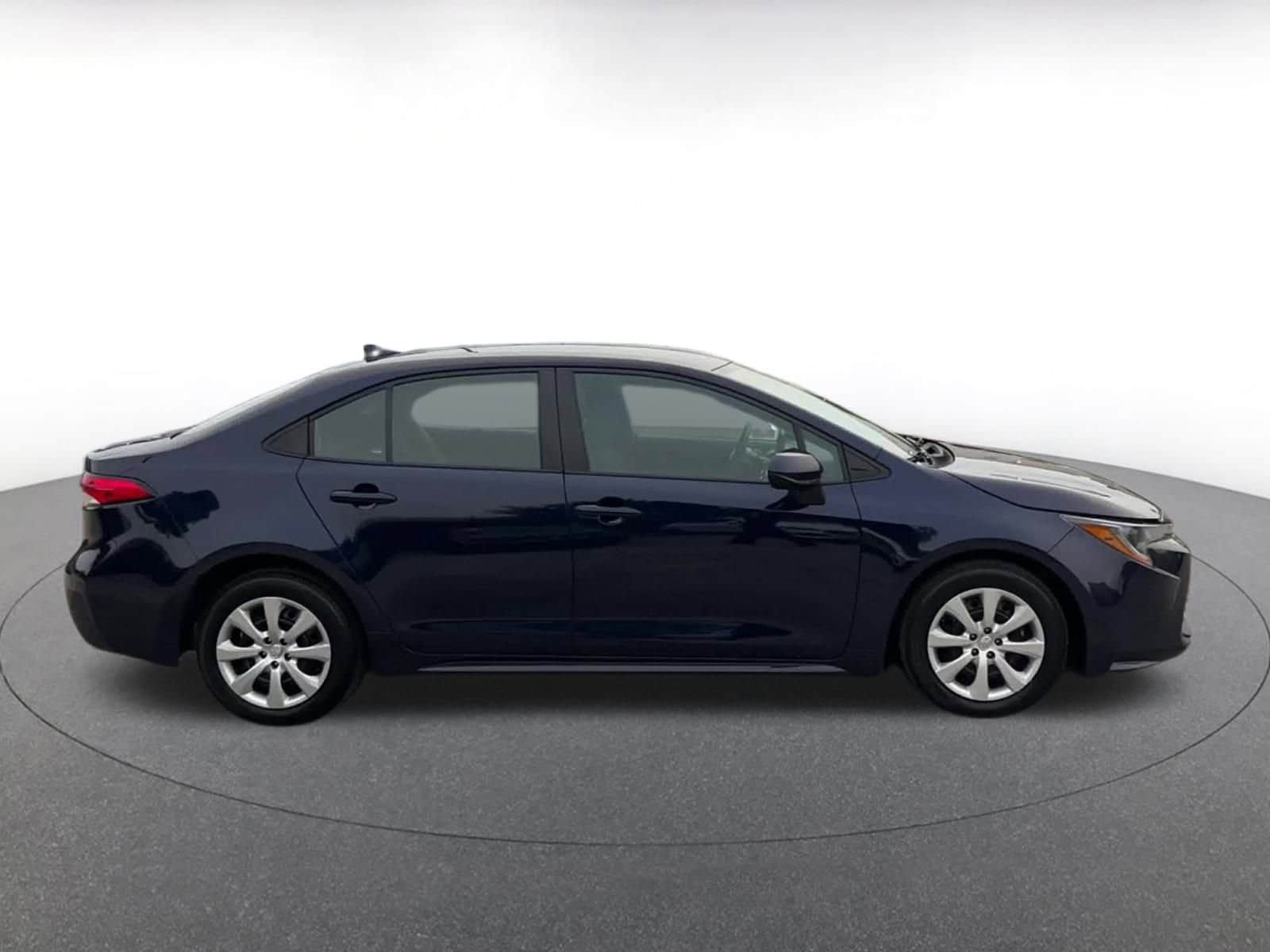 Thumbnail: 2025 Toyota Corolla - 16