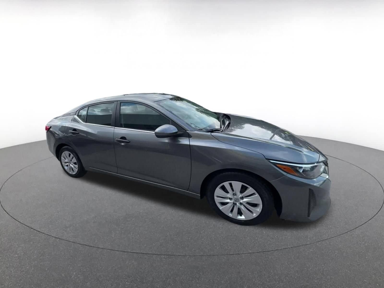 Thumbnail: 2025 Nissan Sentra - 2