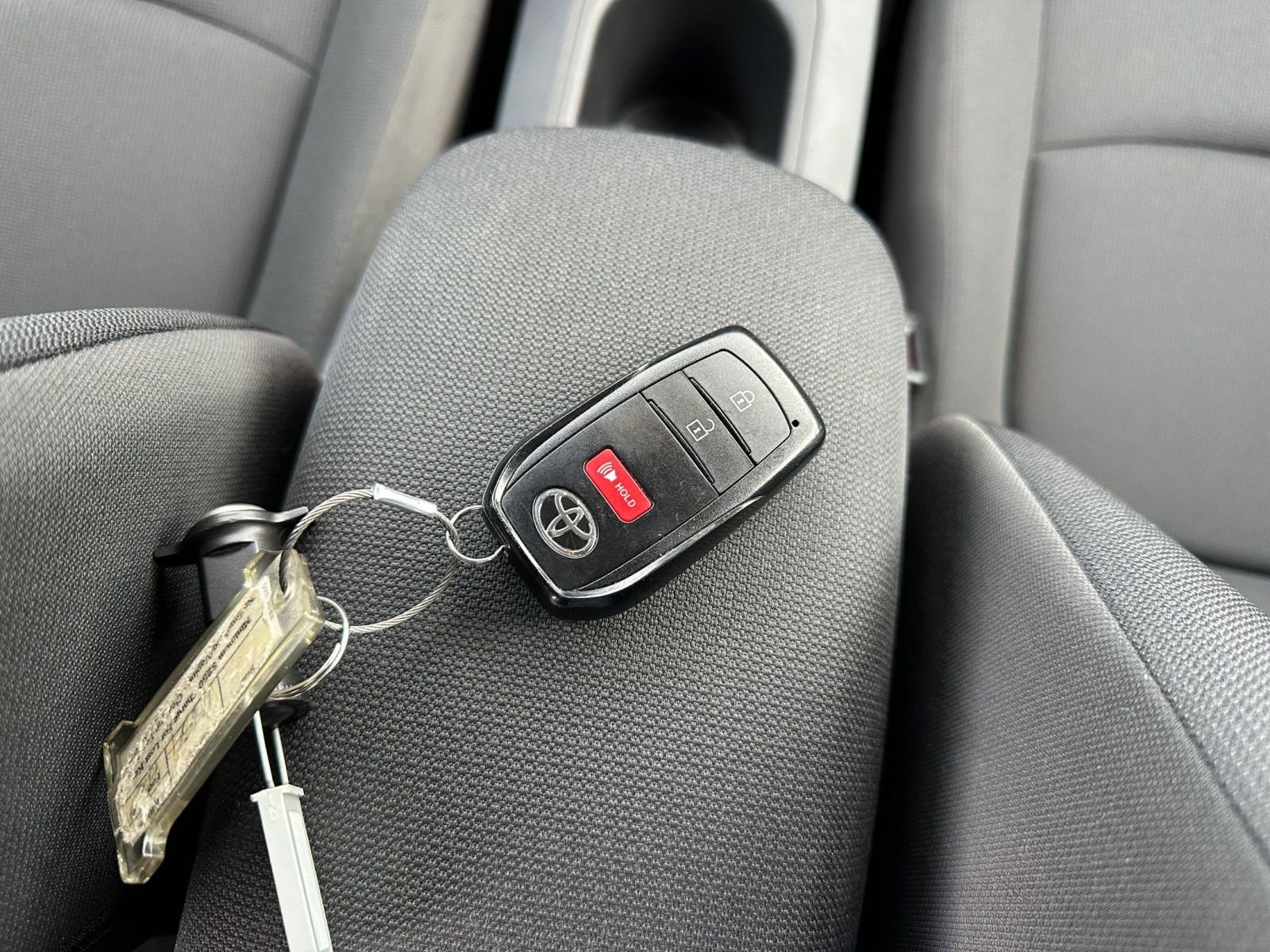 Thumbnail: 2025 Toyota Corolla Cross - 22