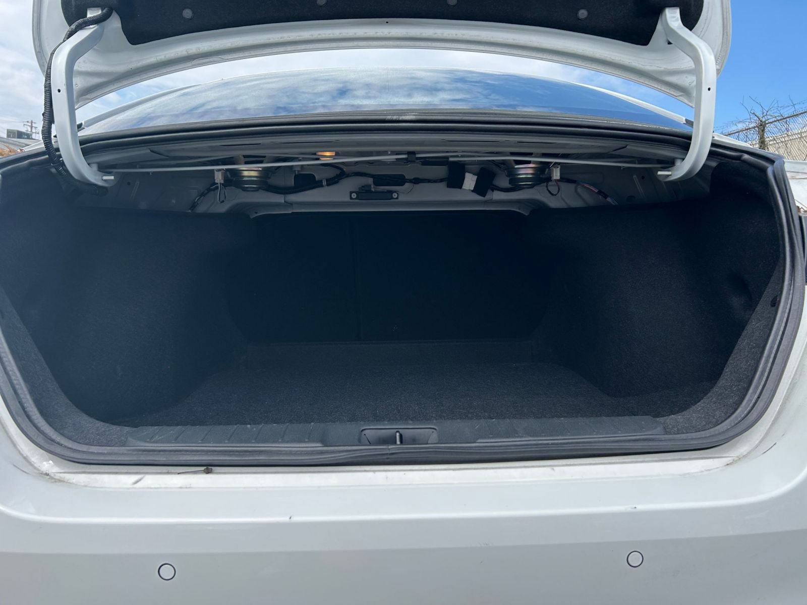 Thumbnail: 2025 Nissan Sentra - 25