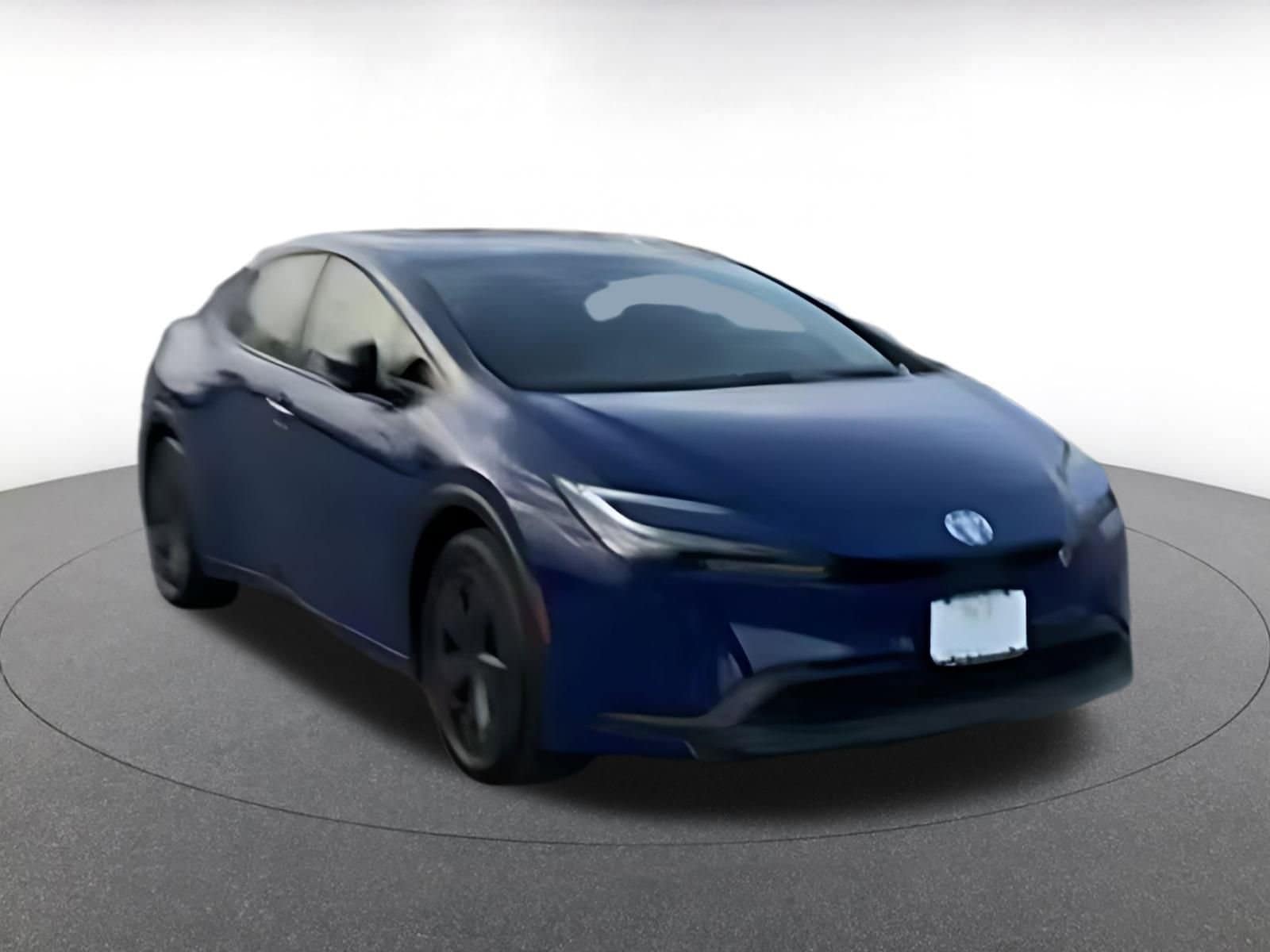 Thumbnail: 2025 Toyota Prius - 17