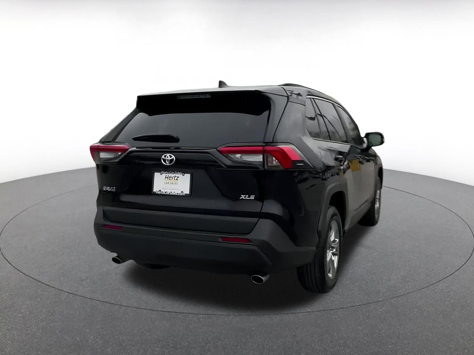 Thumbnail: 2025 Toyota RAV4 - 14