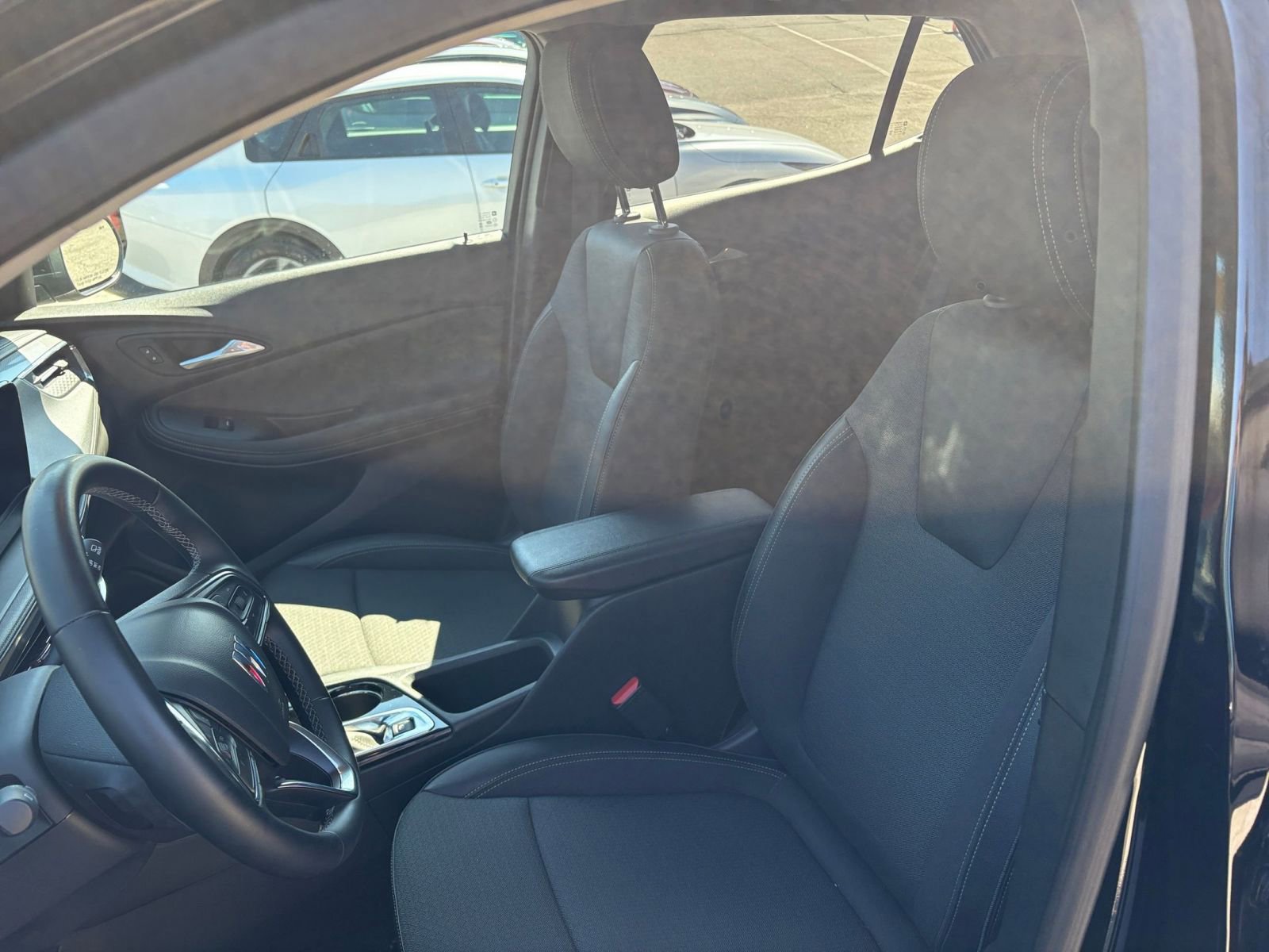 Thumbnail: 2025 Buick Encore GX - 35