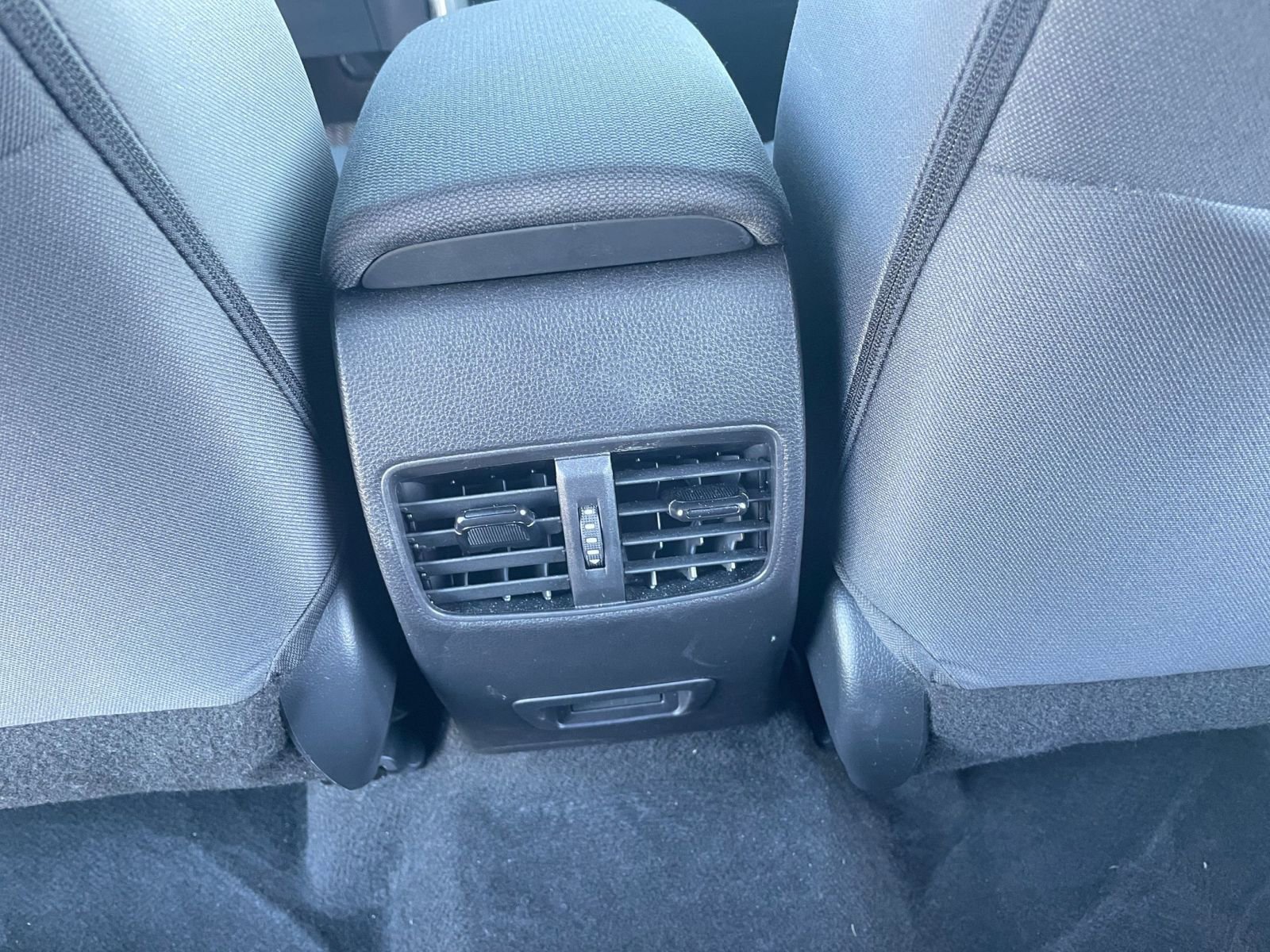 Thumbnail: 2025 Toyota Corolla Cross - 23