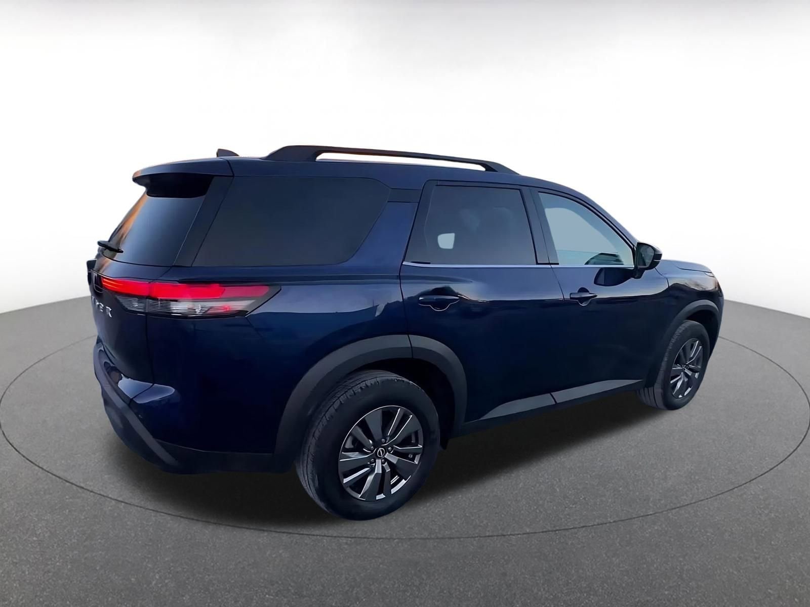 Thumbnail: 2025 Nissan Pathfinder - 15