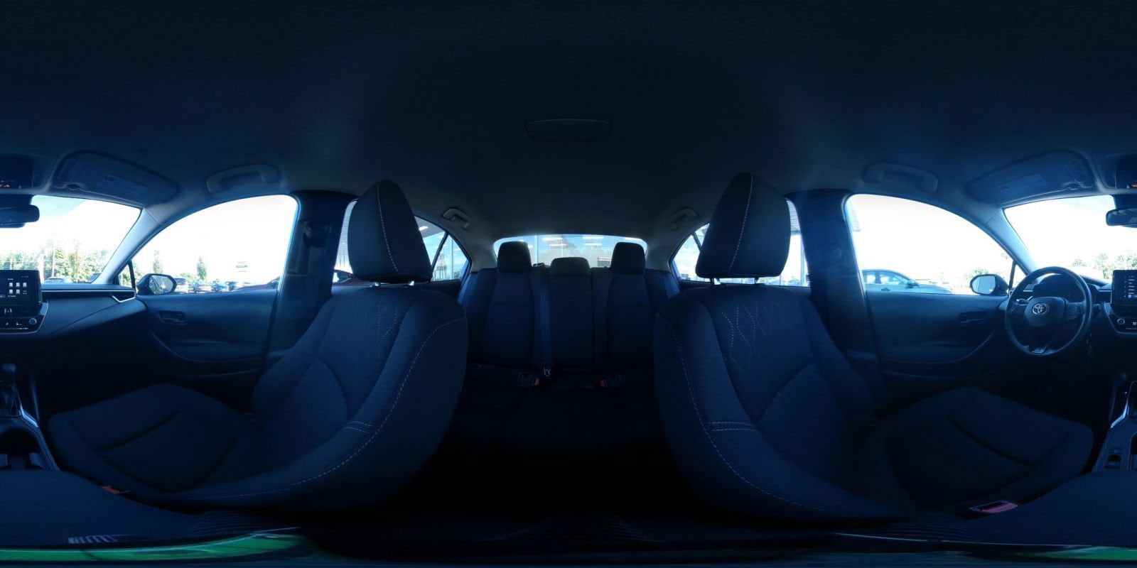 Thumbnail: 2025 Toyota Corolla - 32