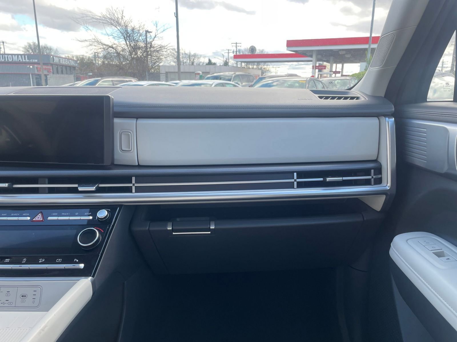 Thumbnail: 2025 Hyundai Santa Fe - 35