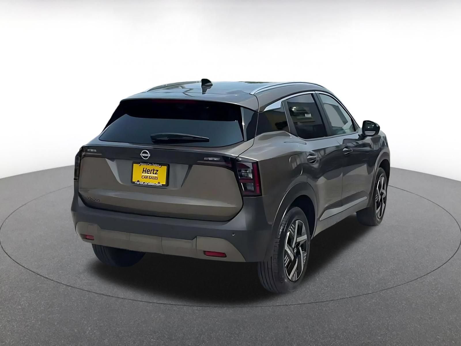 Thumbnail: 2026 Nissan Kicks - 14