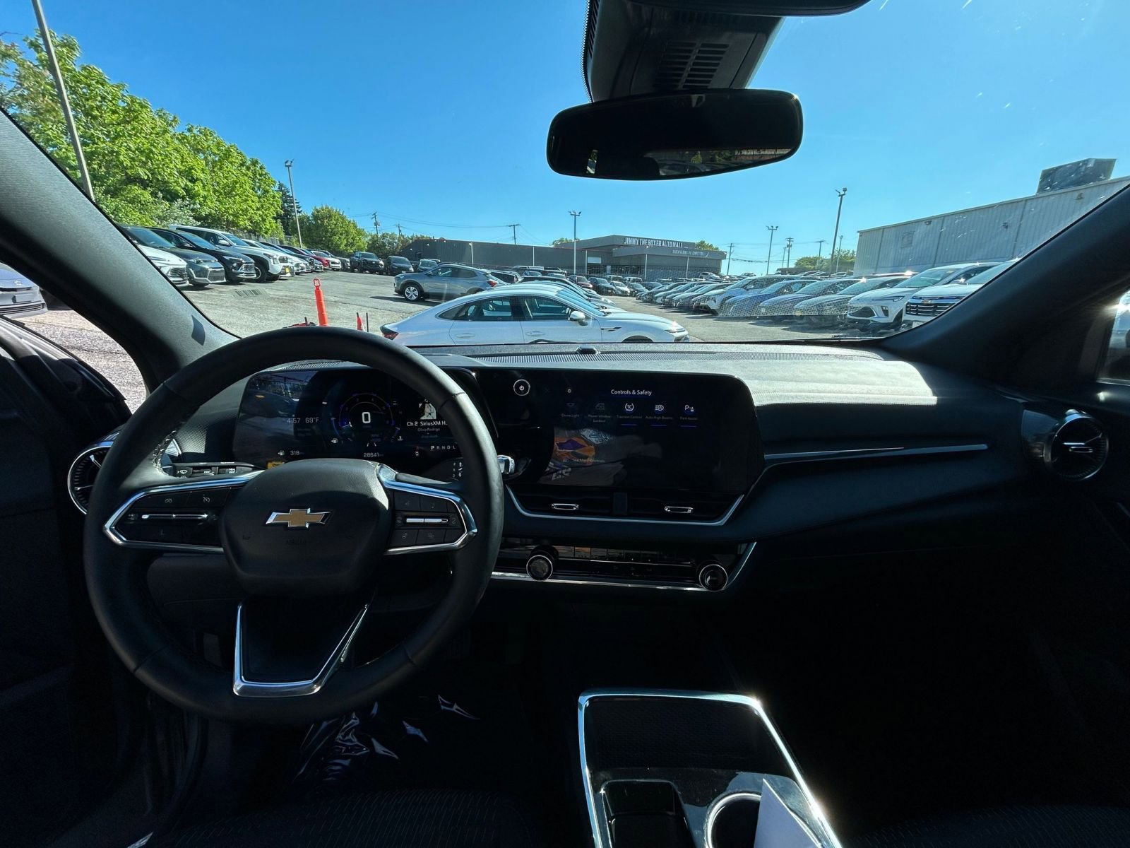 Thumbnail: 2025 Chevrolet Equinox - 28