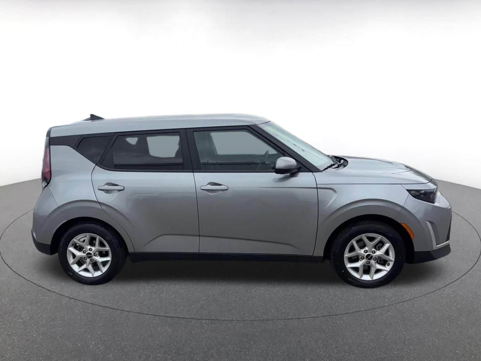 Thumbnail: 2025 Kia Soul - 16