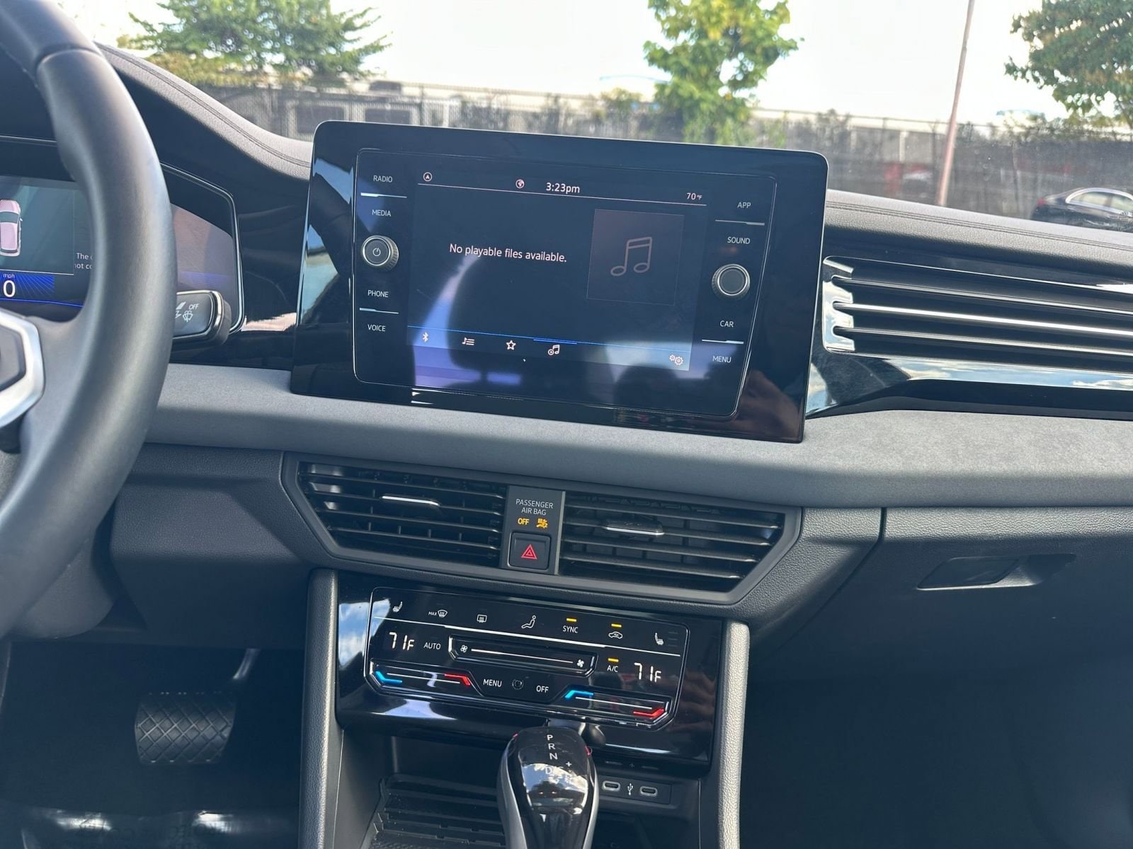 Thumbnail: 2025 Volkswagen Jetta - 18