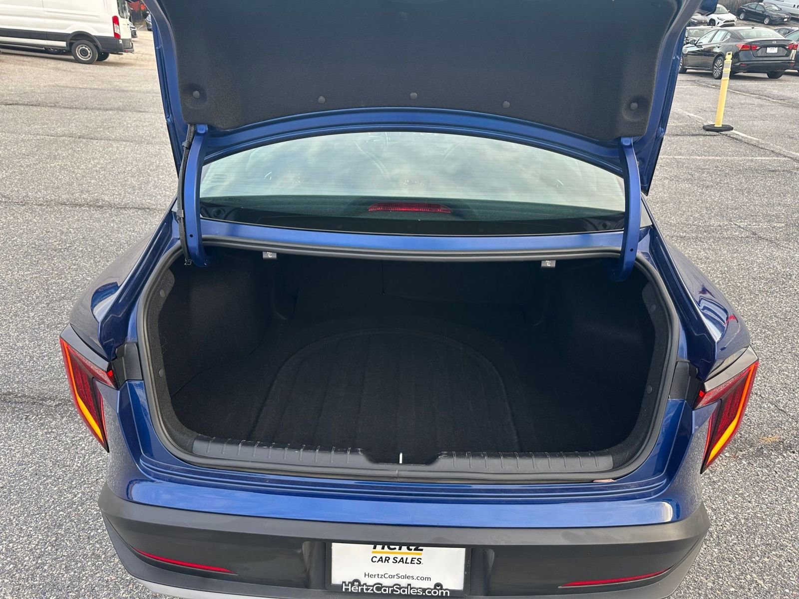 Thumbnail: 2025 Kia K4 - 29