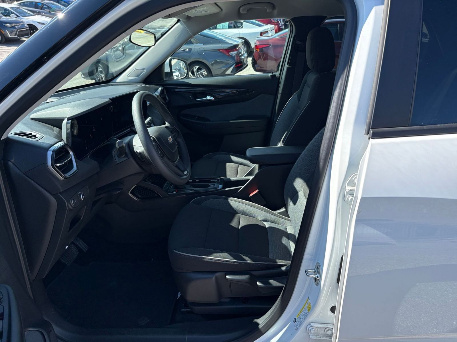 Thumbnail: 2025 Chevrolet TrailBlazer - 25