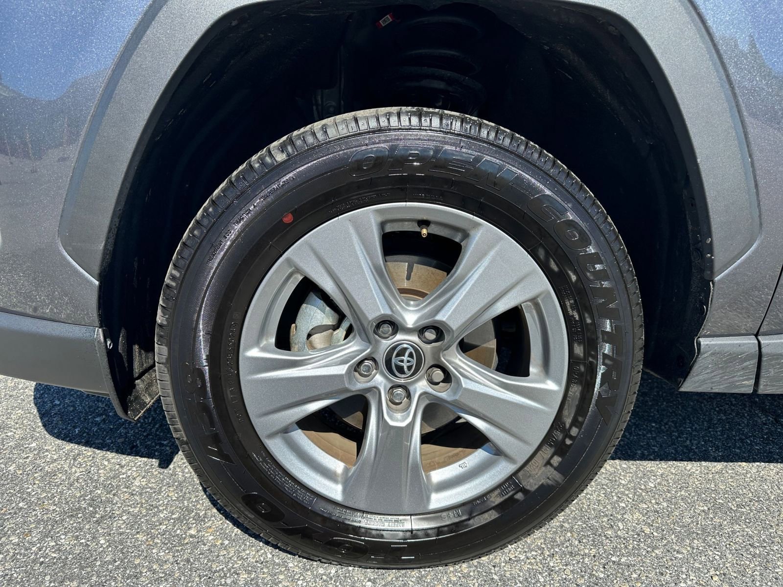 Thumbnail: 2025 Toyota RAV4 - 29