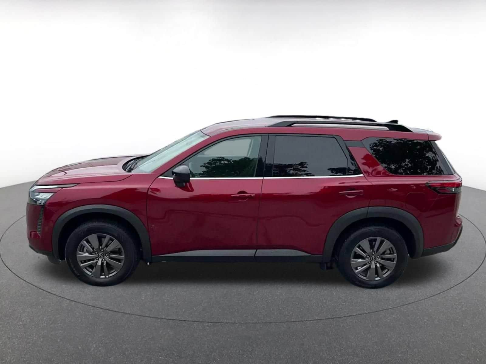 Thumbnail: 2026 Nissan Pathfinder - 8