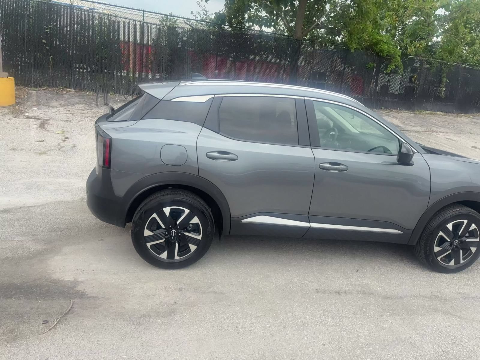 Thumbnail: 2026 Nissan Kicks - 15