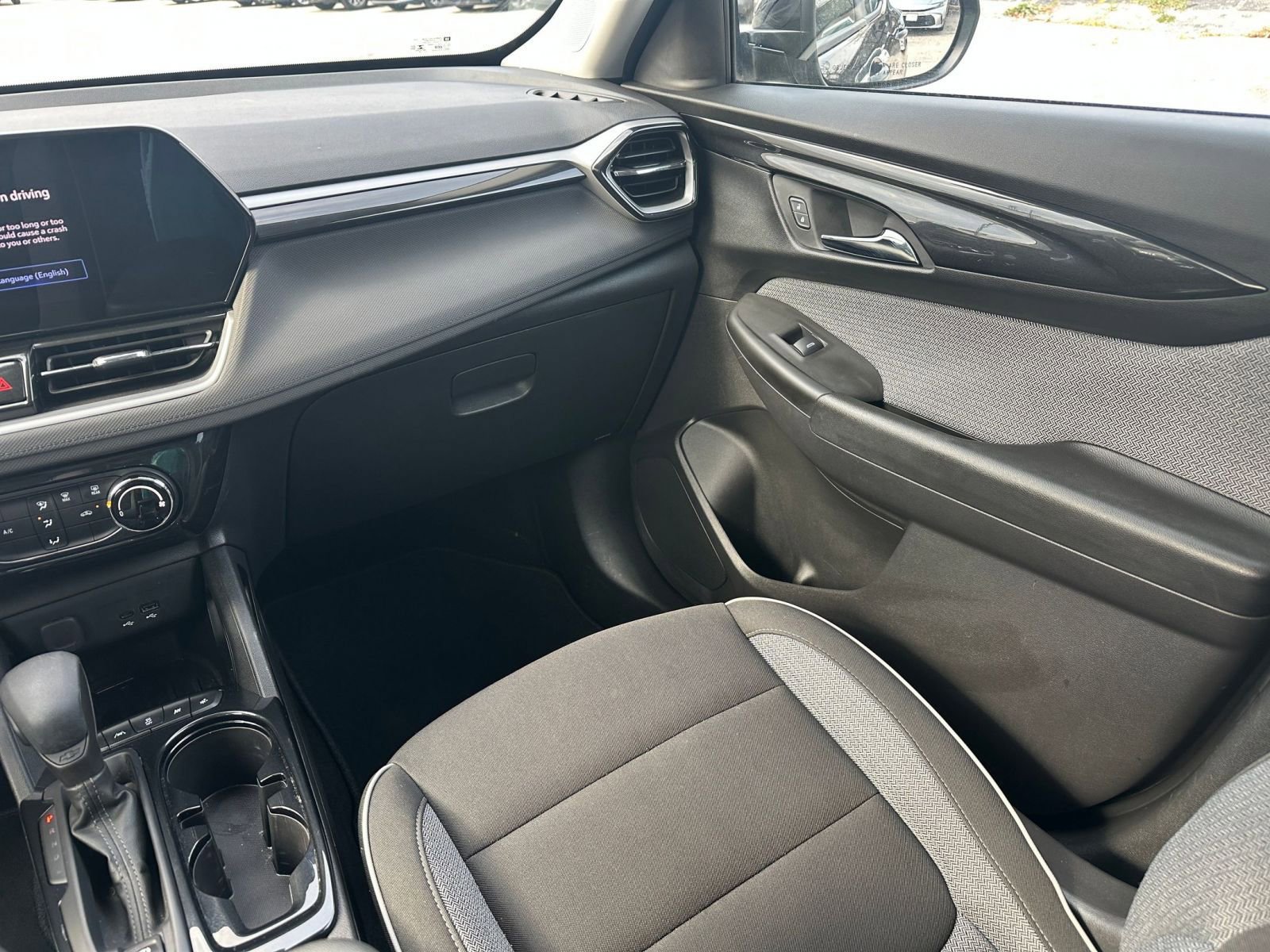 Thumbnail: 2025 Chevrolet TrailBlazer - 33