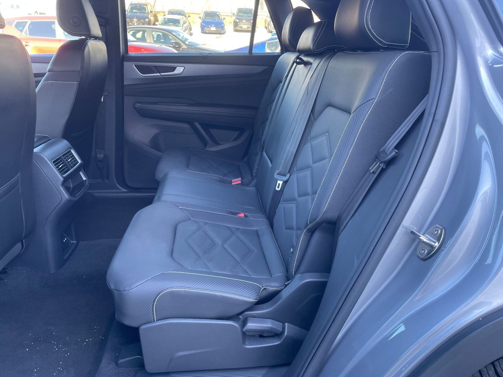 Thumbnail: 2025 Volkswagen Atlas - 25