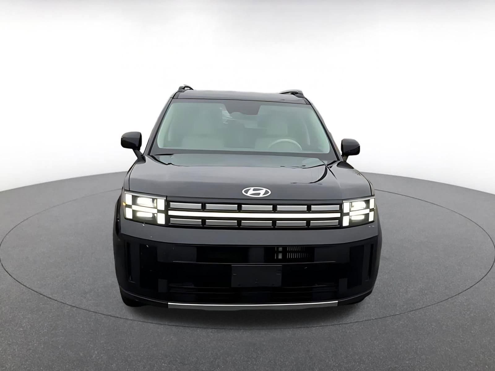 Thumbnail: 2025 Hyundai Santa Fe - 4