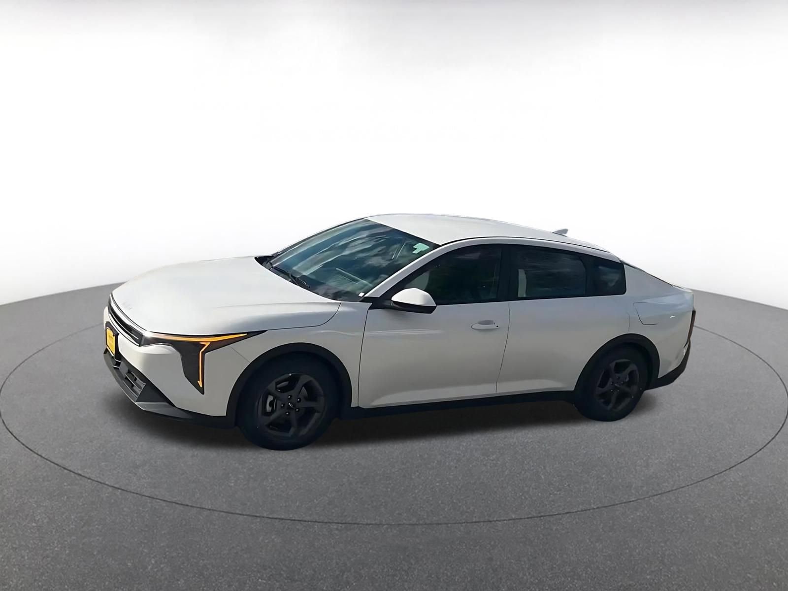 Thumbnail: 2025 Kia K4 - 8