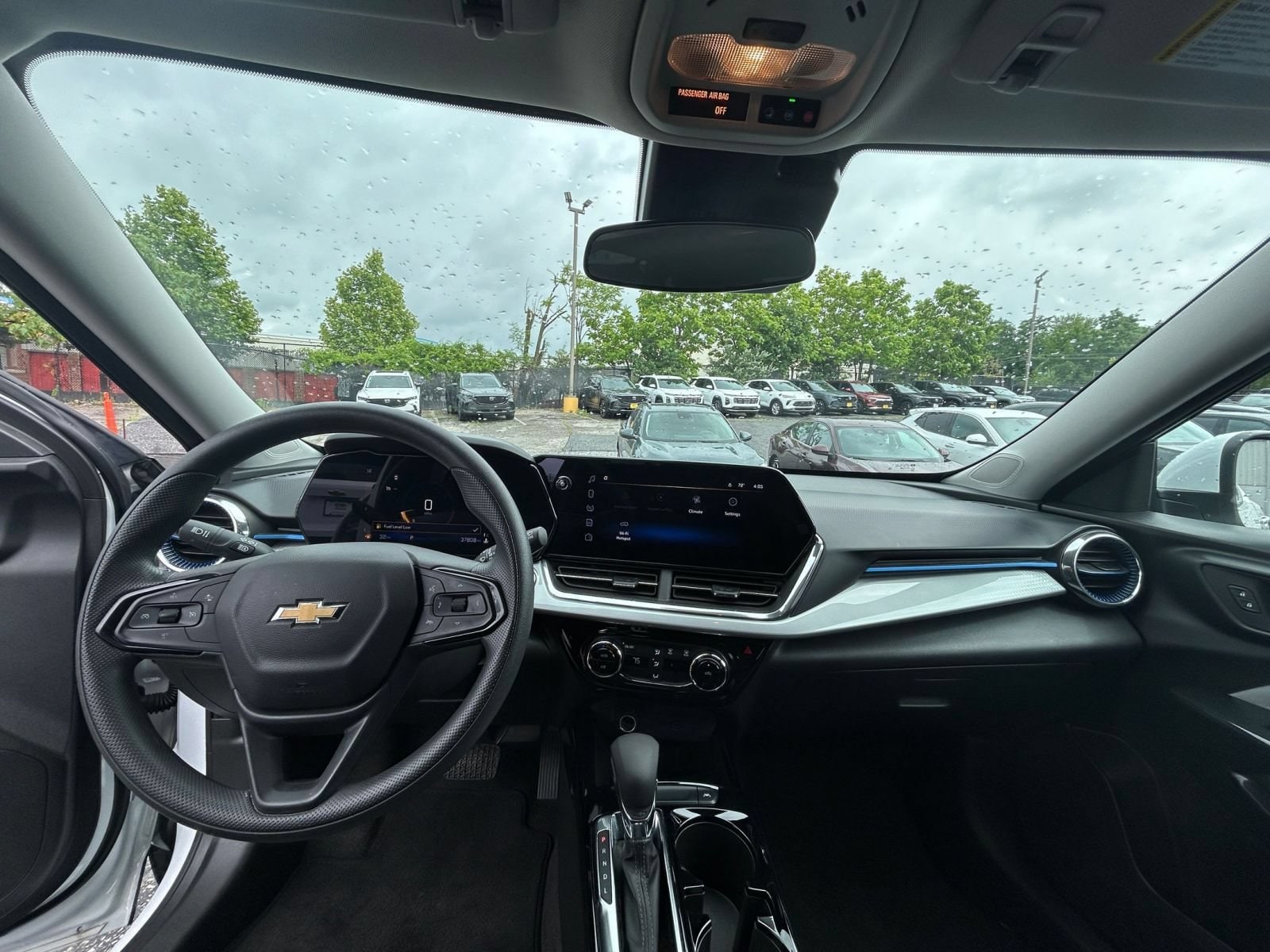 Thumbnail: 2025 Chevrolet Trax - 28