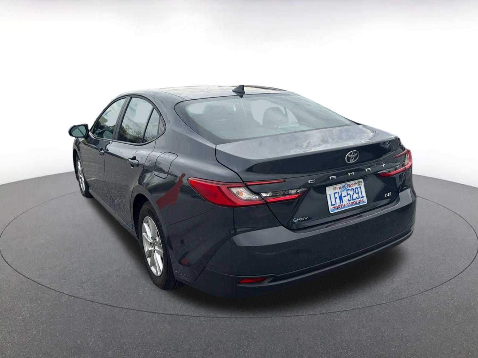 Thumbnail: 2025 Toyota Camry - 4