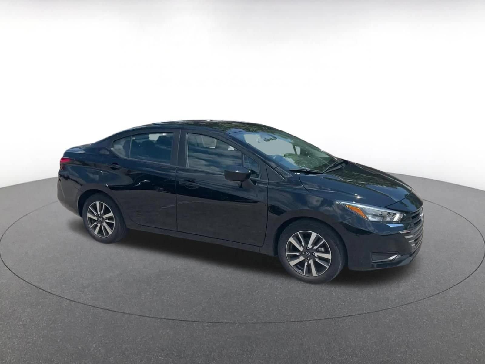 Thumbnail: 2025 Nissan Versa - 2