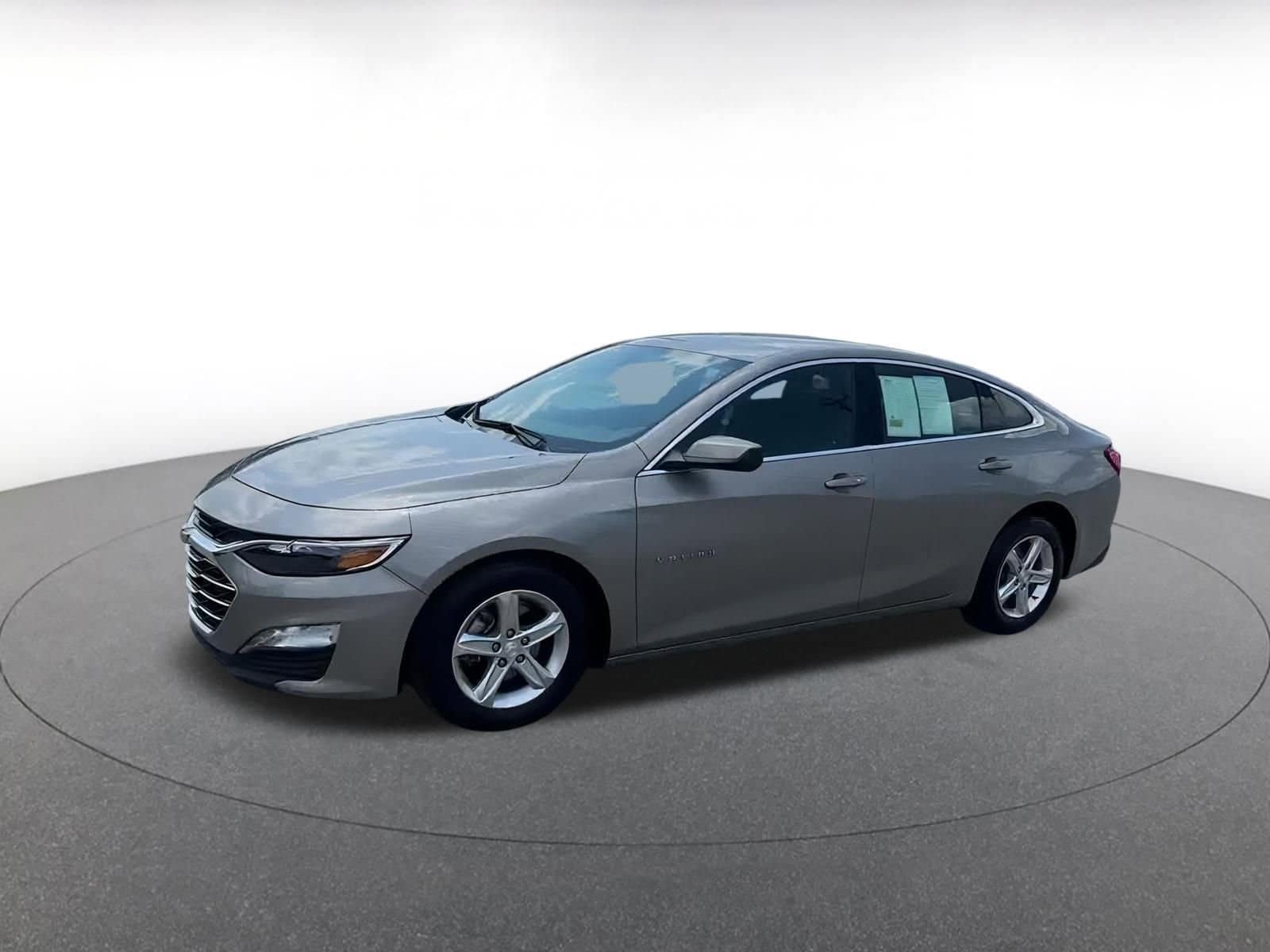 Thumbnail: 2024 Chevrolet Malibu - 7