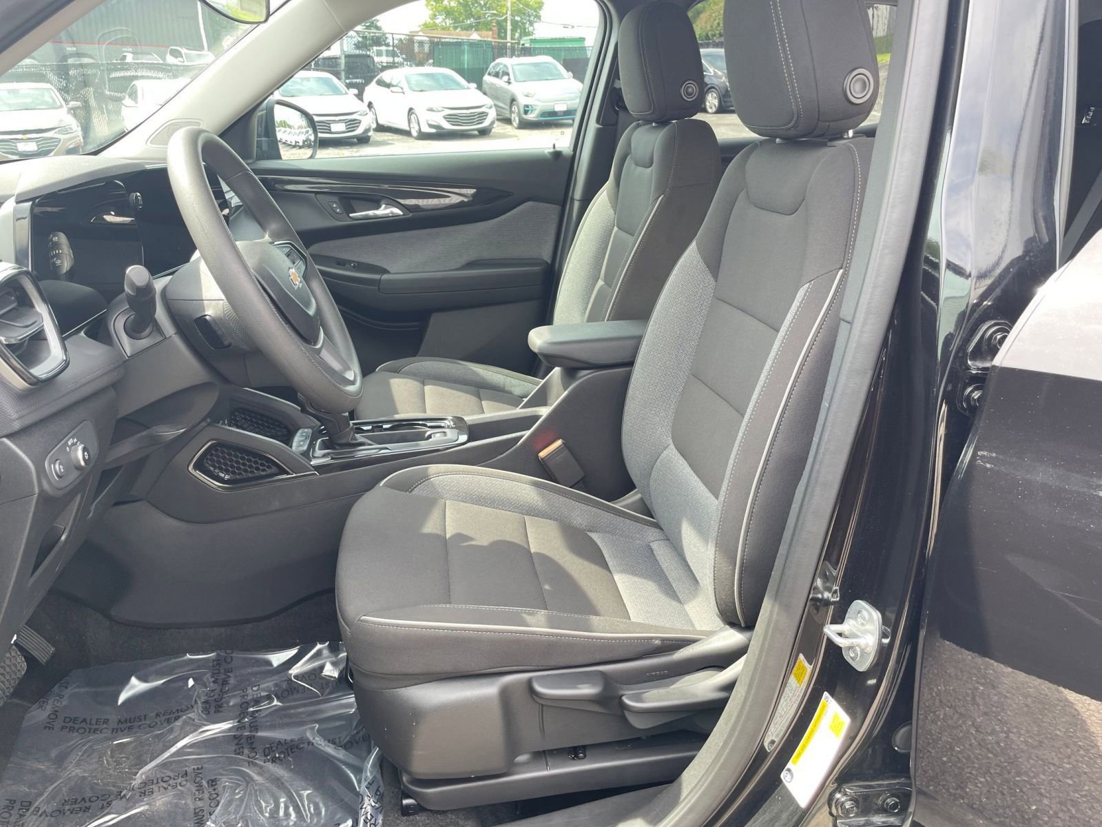 Thumbnail: 2025 Chevrolet TrailBlazer - 24