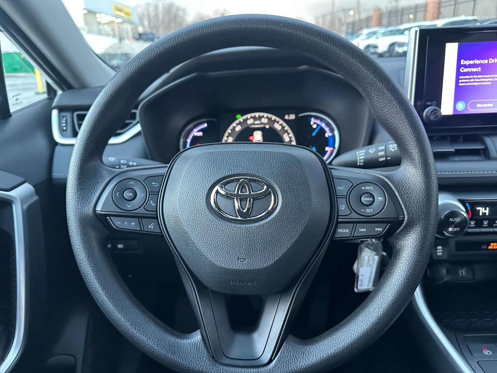 Thumbnail: 2025 Toyota RAV4 - 27