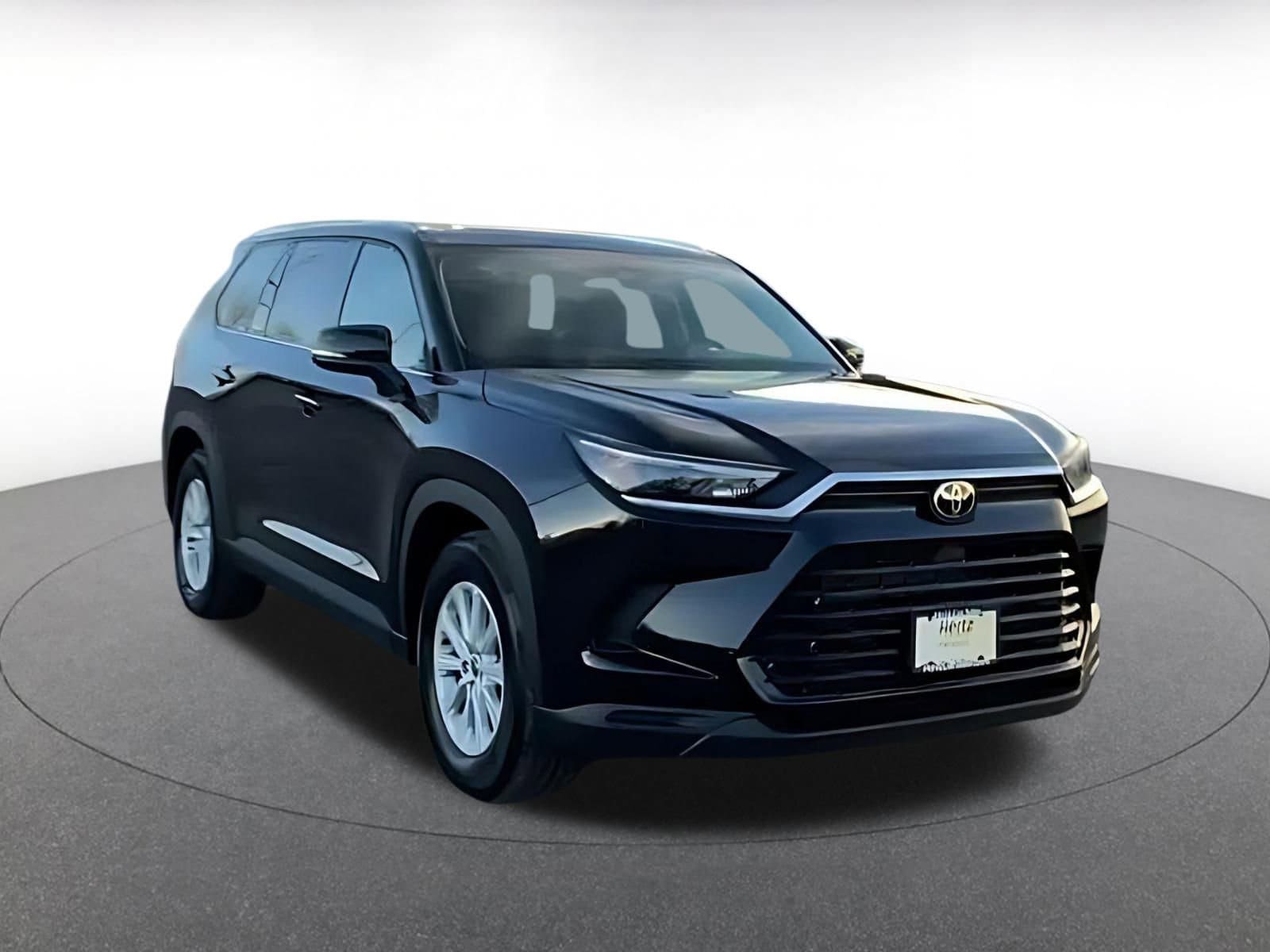 Thumbnail: 2025 Toyota Grand Highlander - 2