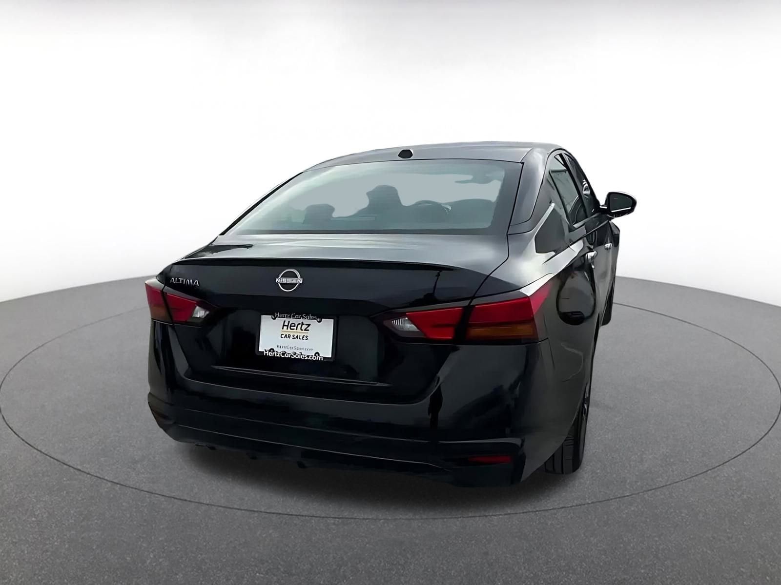 Thumbnail: 2025 Nissan Altima - 14