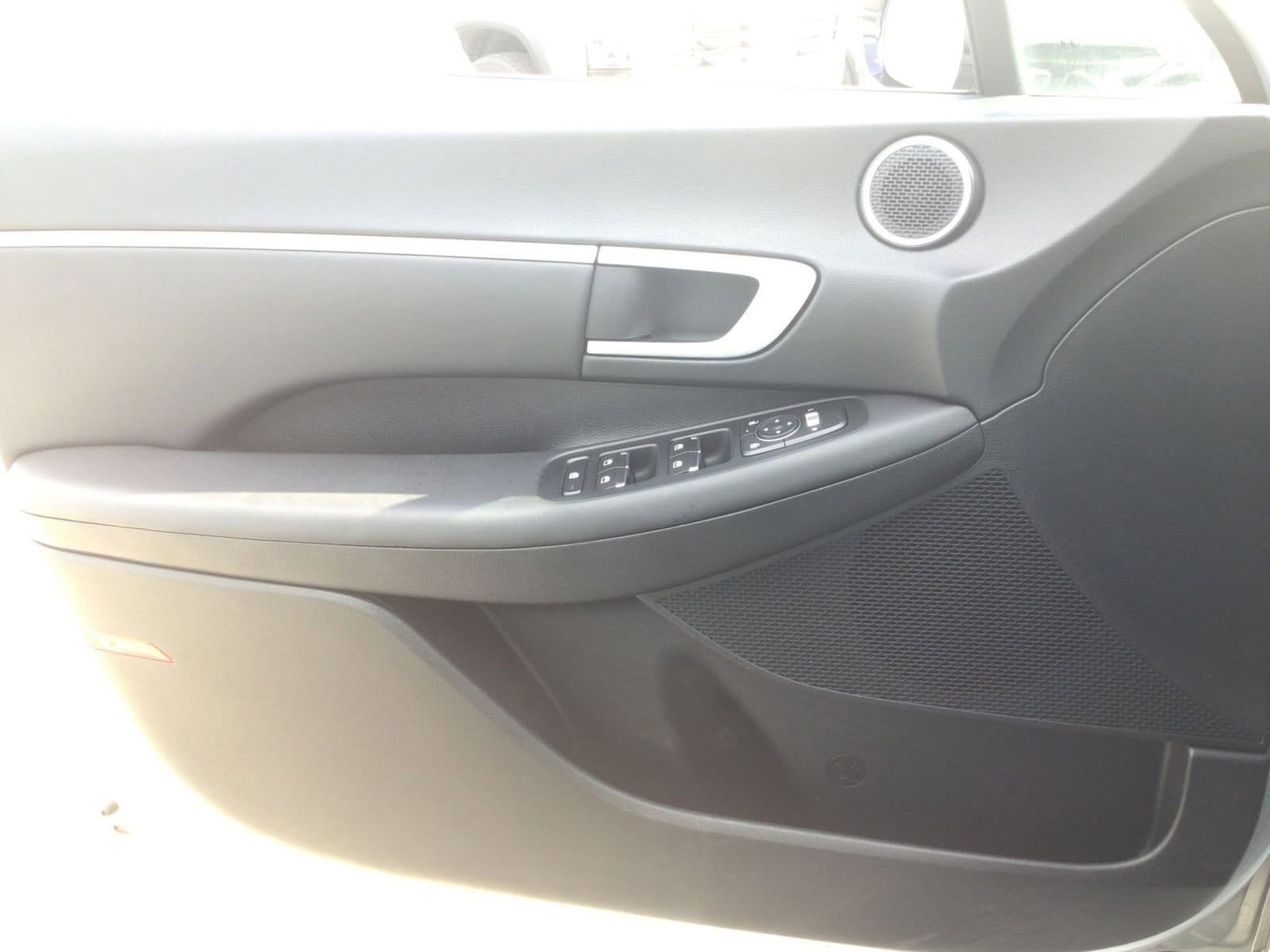 Thumbnail: 2025 Hyundai Sonata - 18