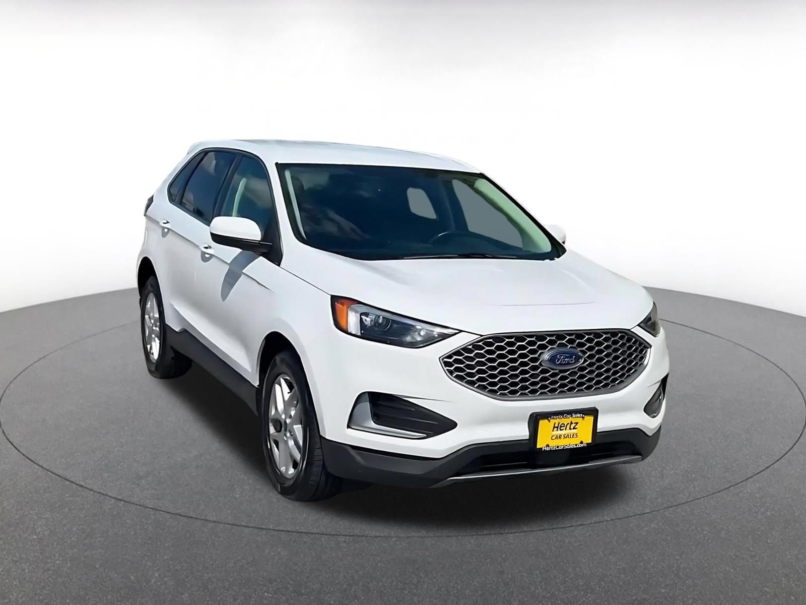Thumbnail: 2024 Ford Edge - 3