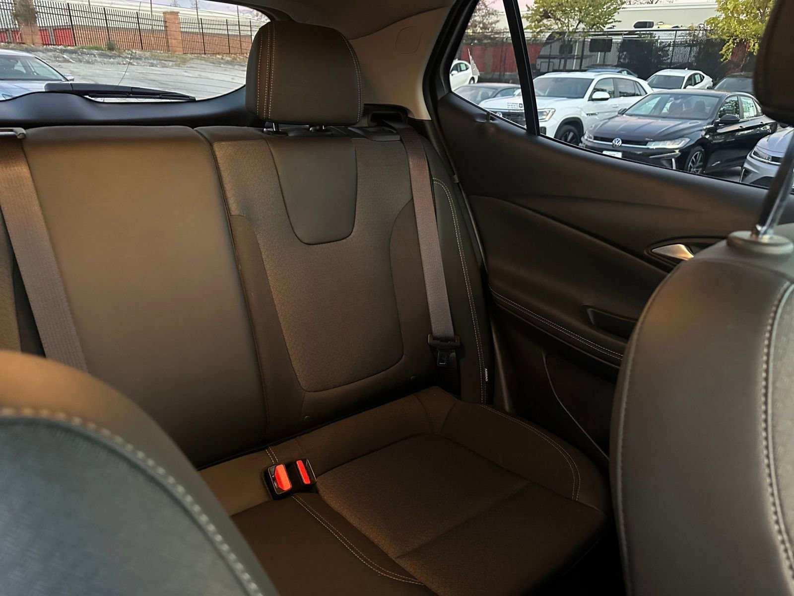 Thumbnail: 2025 Buick Encore GX - 35