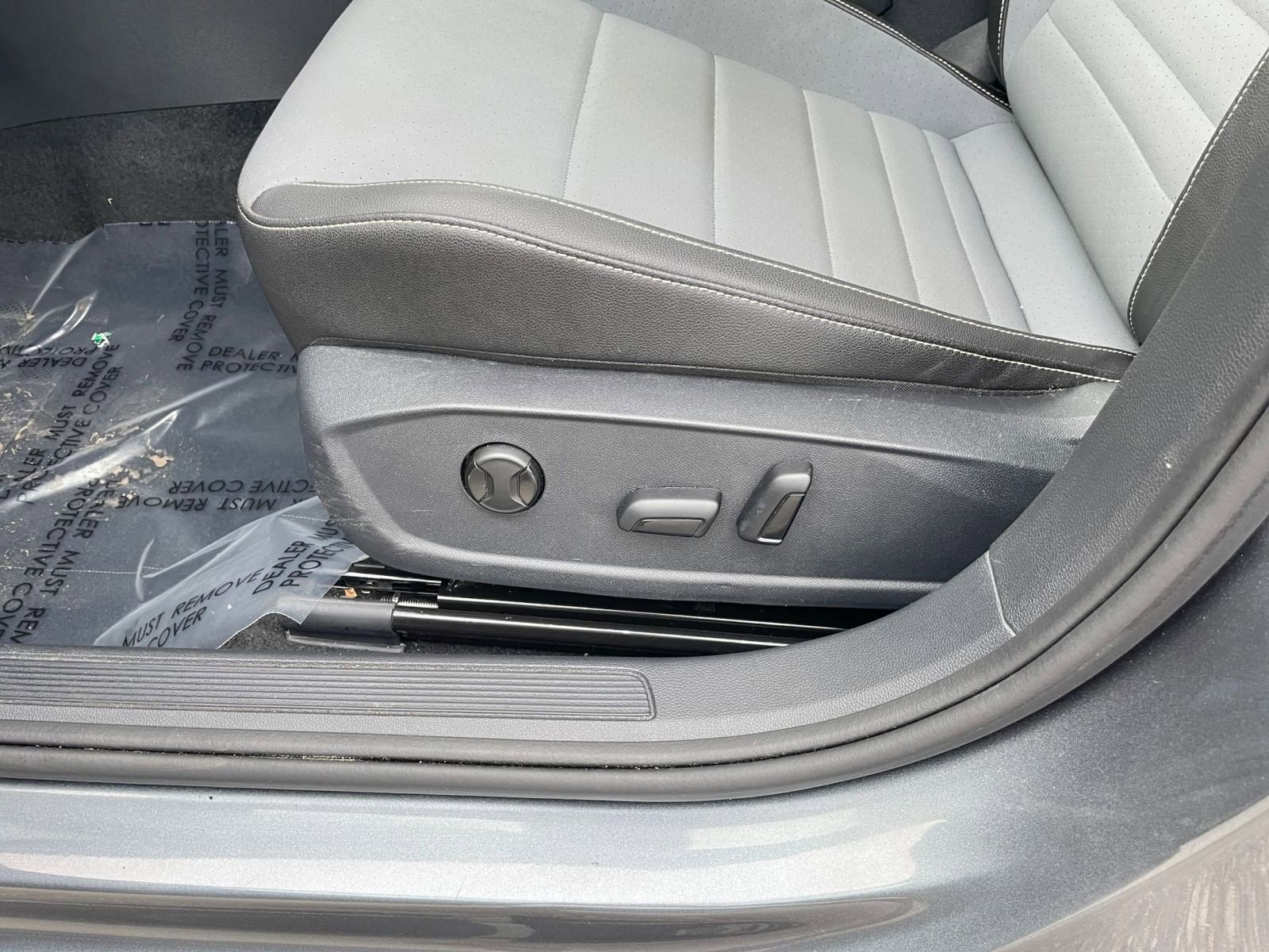 Thumbnail: 2025 Volkswagen Jetta - 23