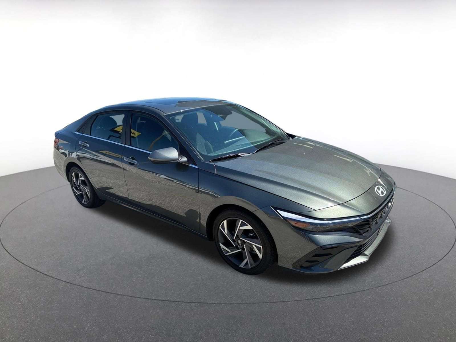 Thumbnail: 2025 Hyundai Elantra - 1