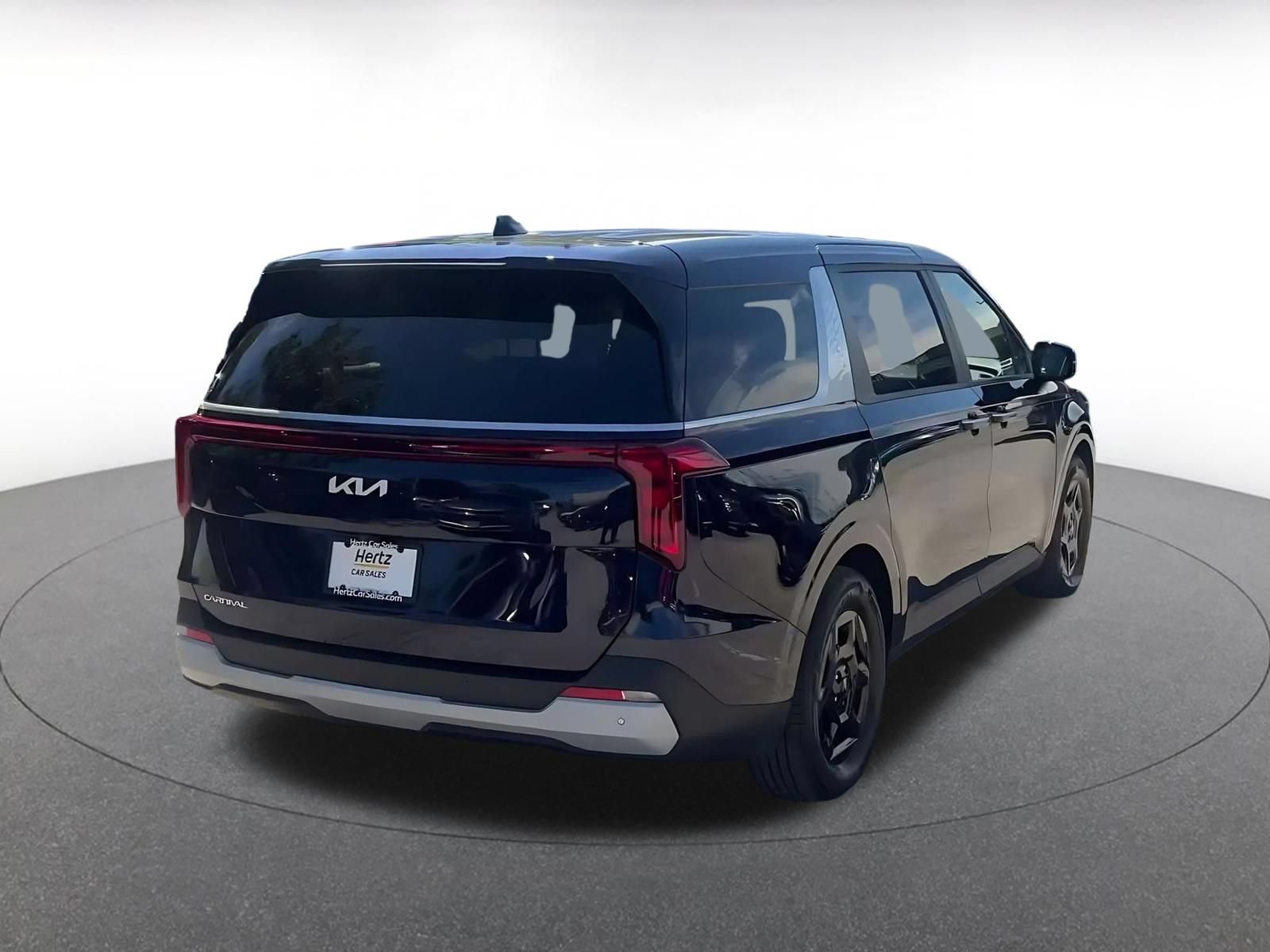 Thumbnail: 2026 Kia Carnival - 14