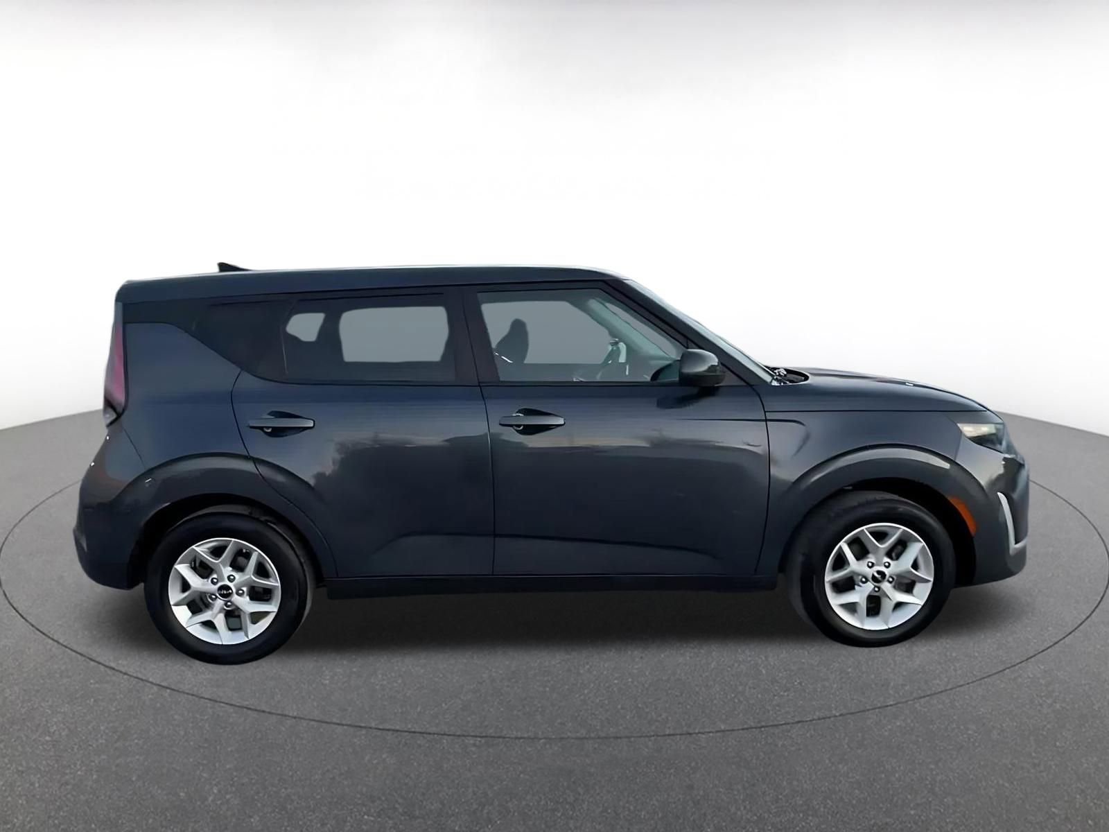 Thumbnail: 2025 Kia Soul - 15