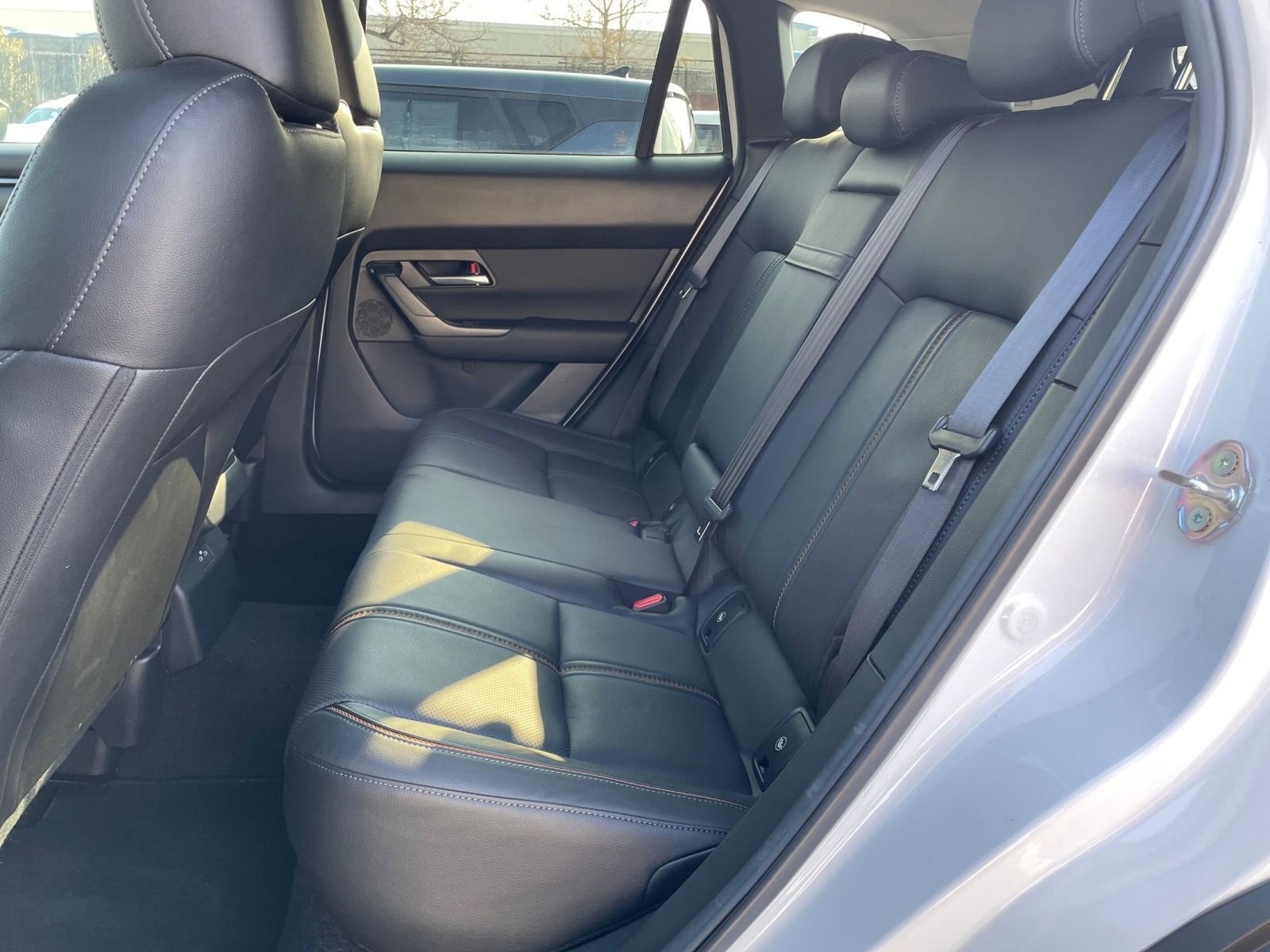 Thumbnail: 2025 Mazda CX-50 - 27