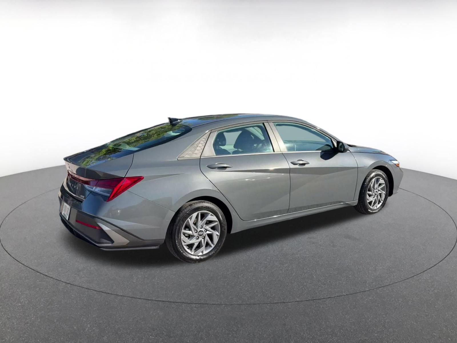 Thumbnail: 2026 Hyundai Elantra - 14