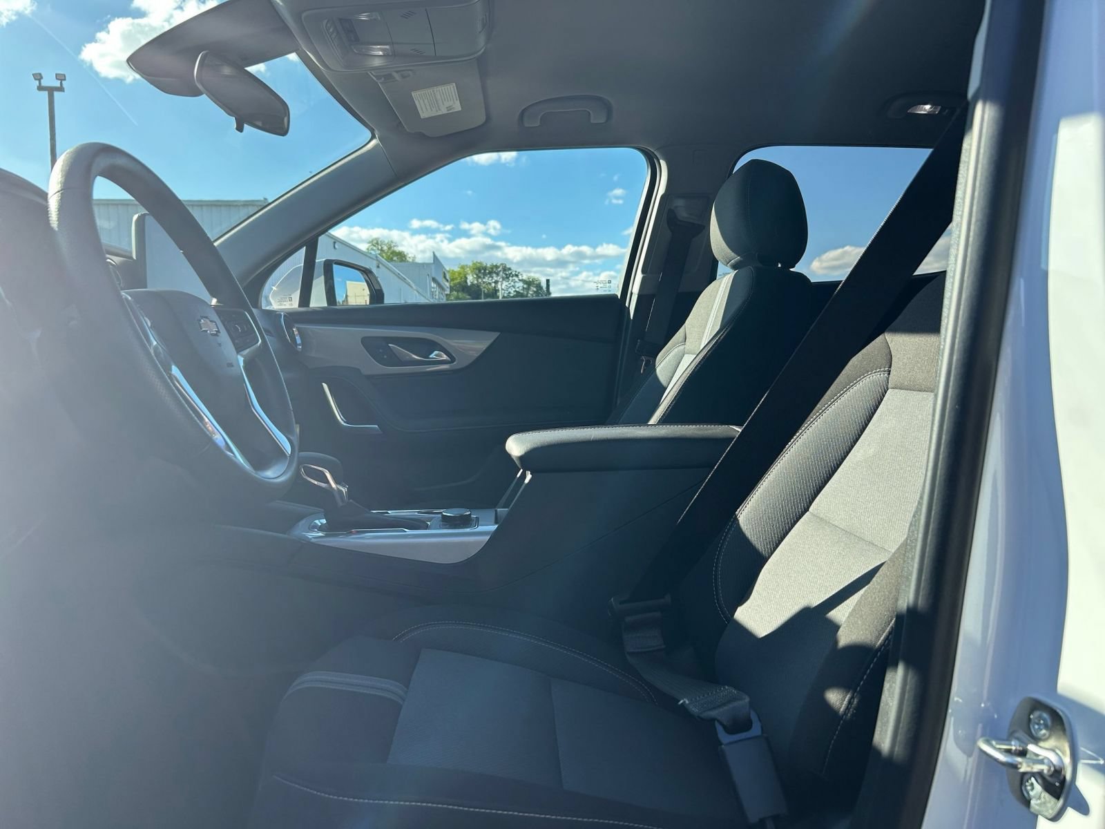 Thumbnail: 2026 Chevrolet Blazer - 21