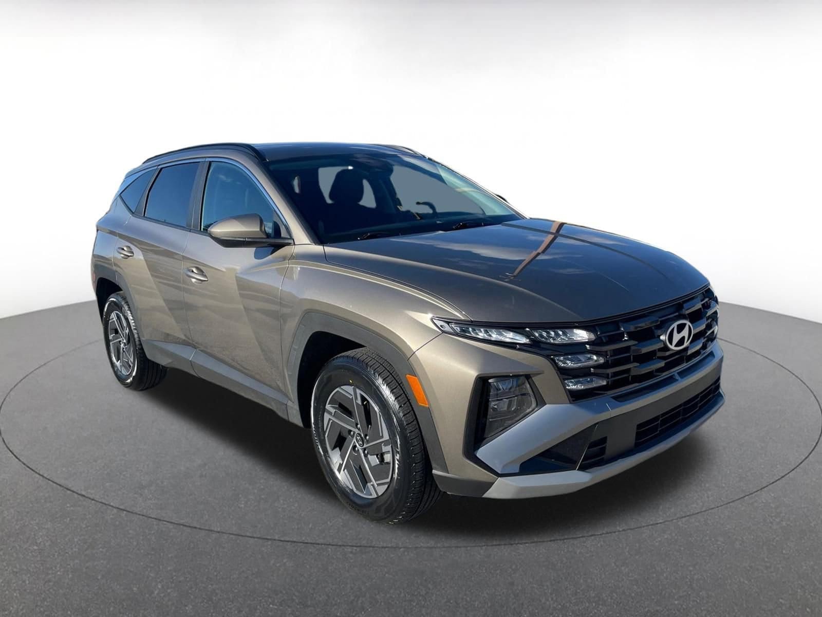 Thumbnail: 2025 Hyundai Tucson - 1