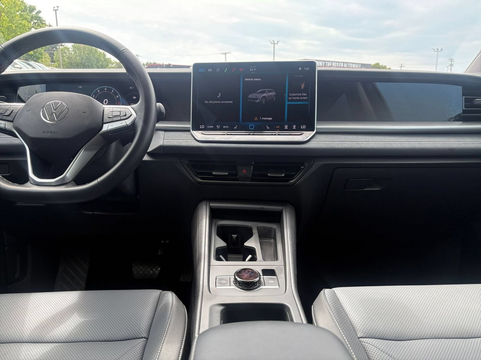 Thumbnail: 2026 Volkswagen Tiguan - 16