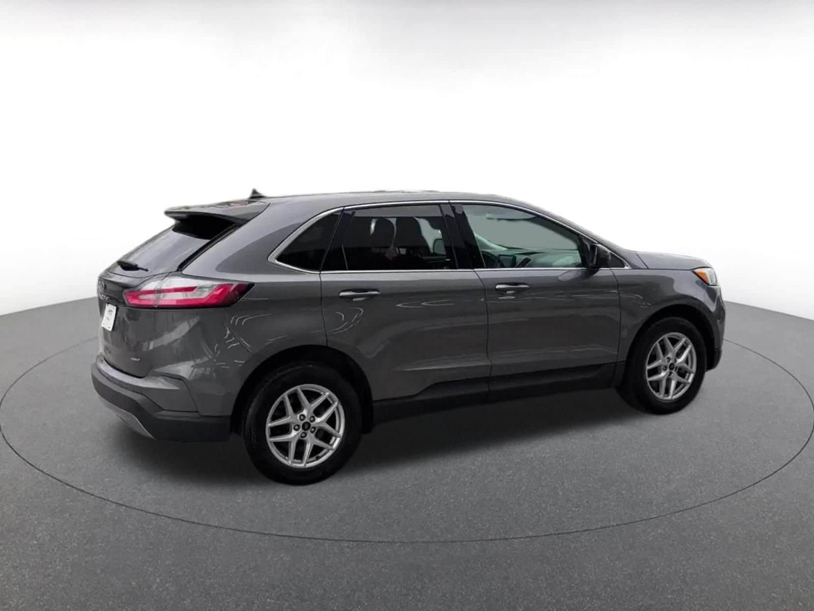 Thumbnail: 2024 Ford Edge - 15