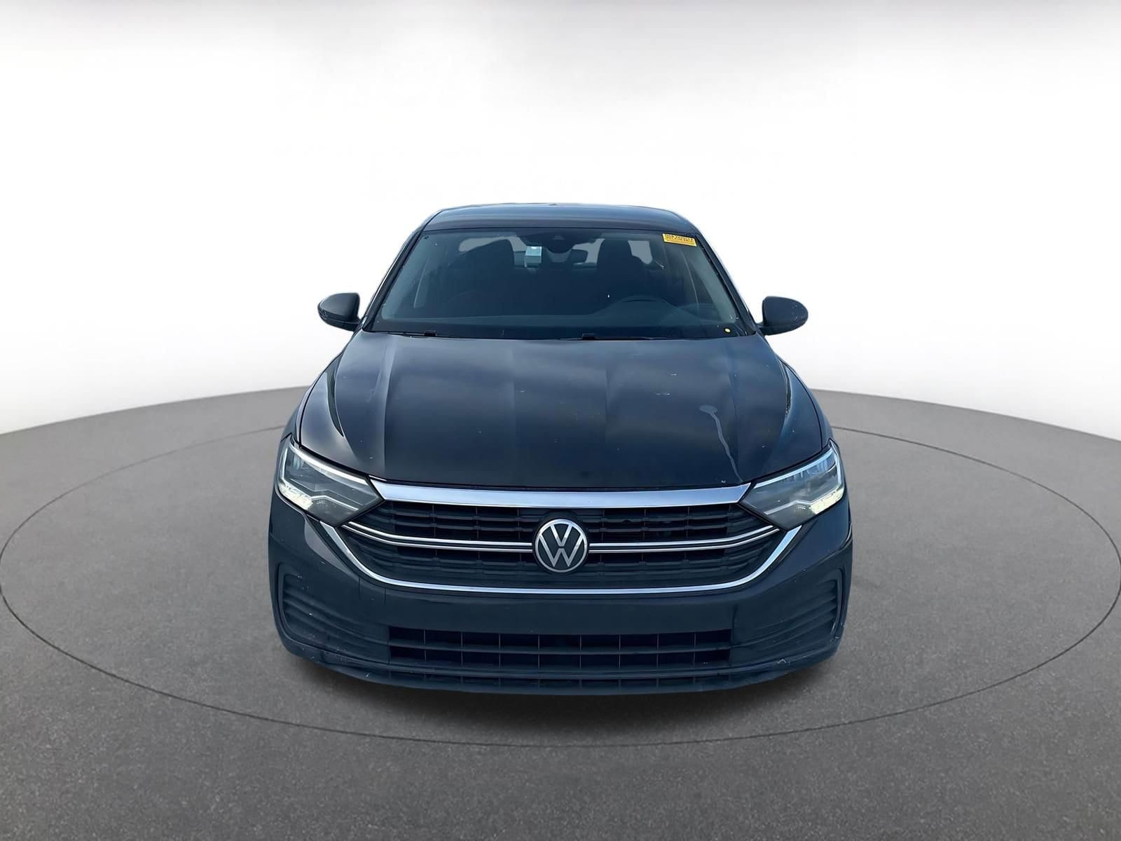 Thumbnail: 2024 Volkswagen Jetta - 2