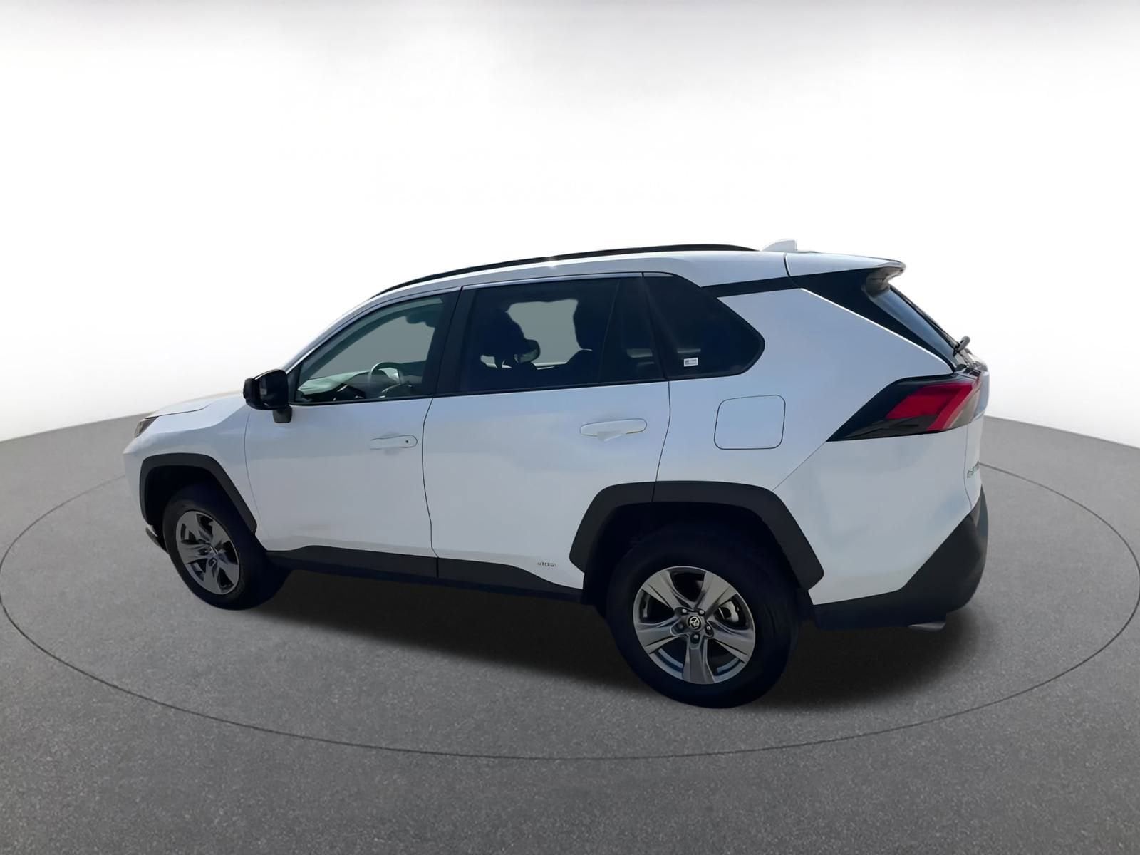 Thumbnail: 2025 Toyota RAV4 - 10