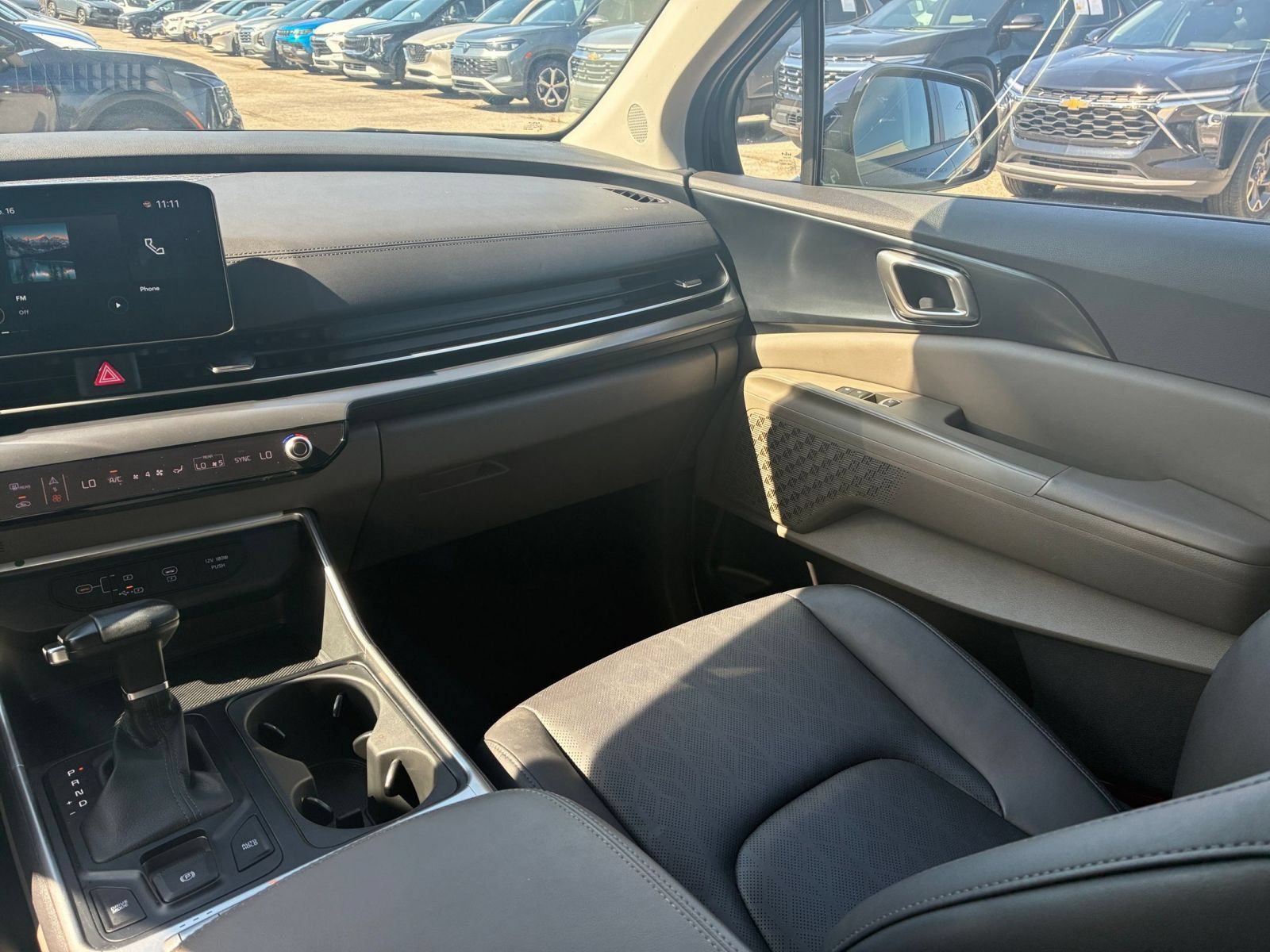 Thumbnail: 2026 Kia Carnival - 30