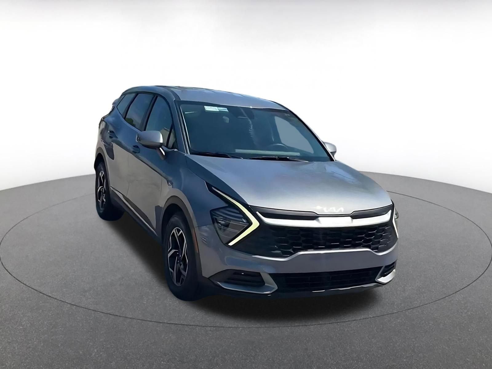 Thumbnail: 2025 Kia Sportage - 3
