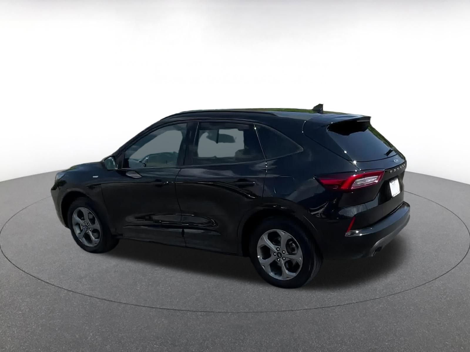 Thumbnail: 2024 Ford Escape - 10